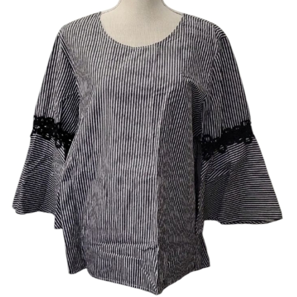 Passport Striped Black and White Women's Top - Picture 1 of 4